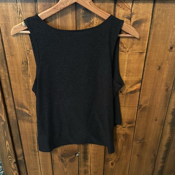 Beyond Yoga Reverse Direction Lightweight Tank Top (Black) - Picture 3 of 7